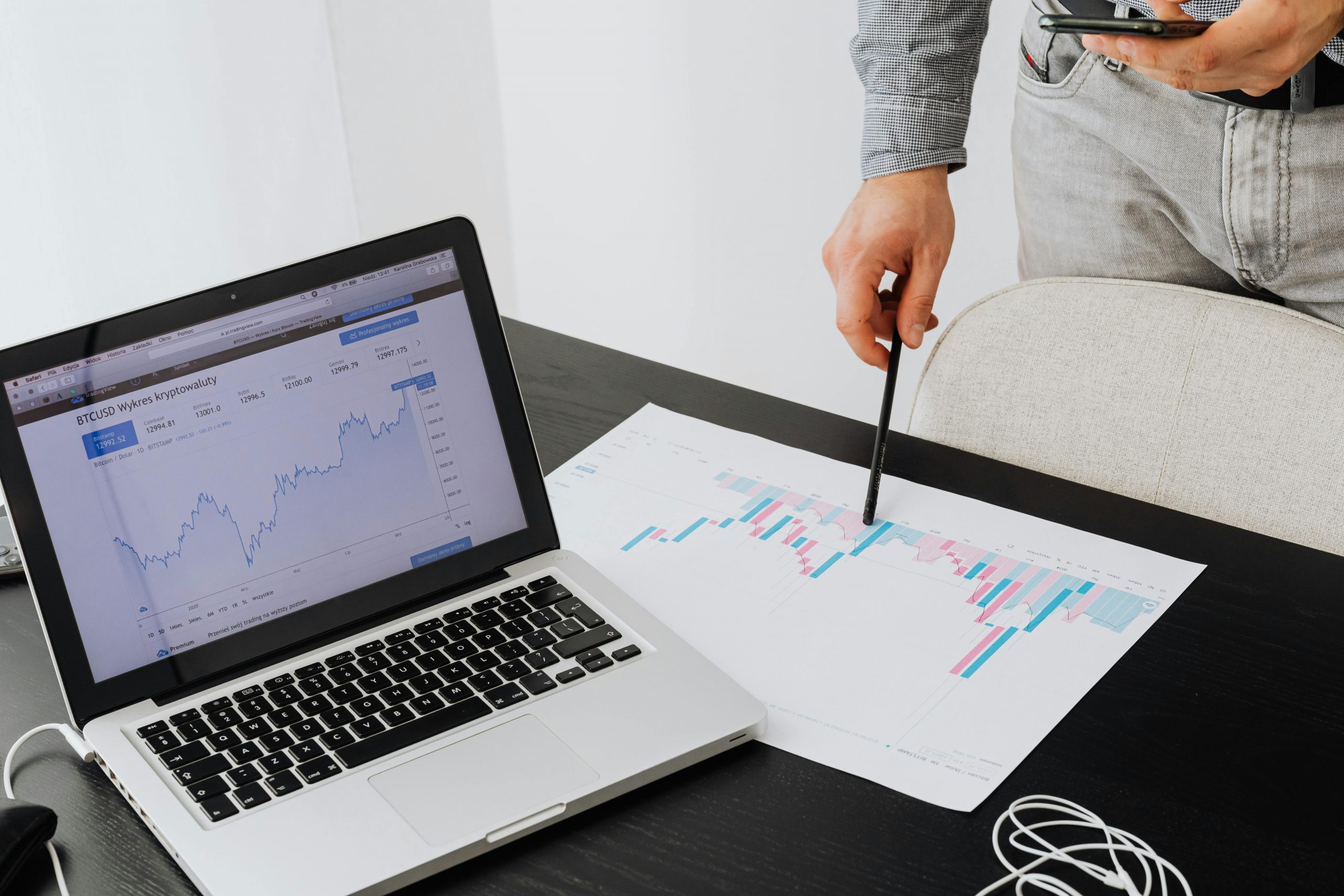 How to Read a Profit and Loss Statement:                     A Complete Beginner’s Guide
