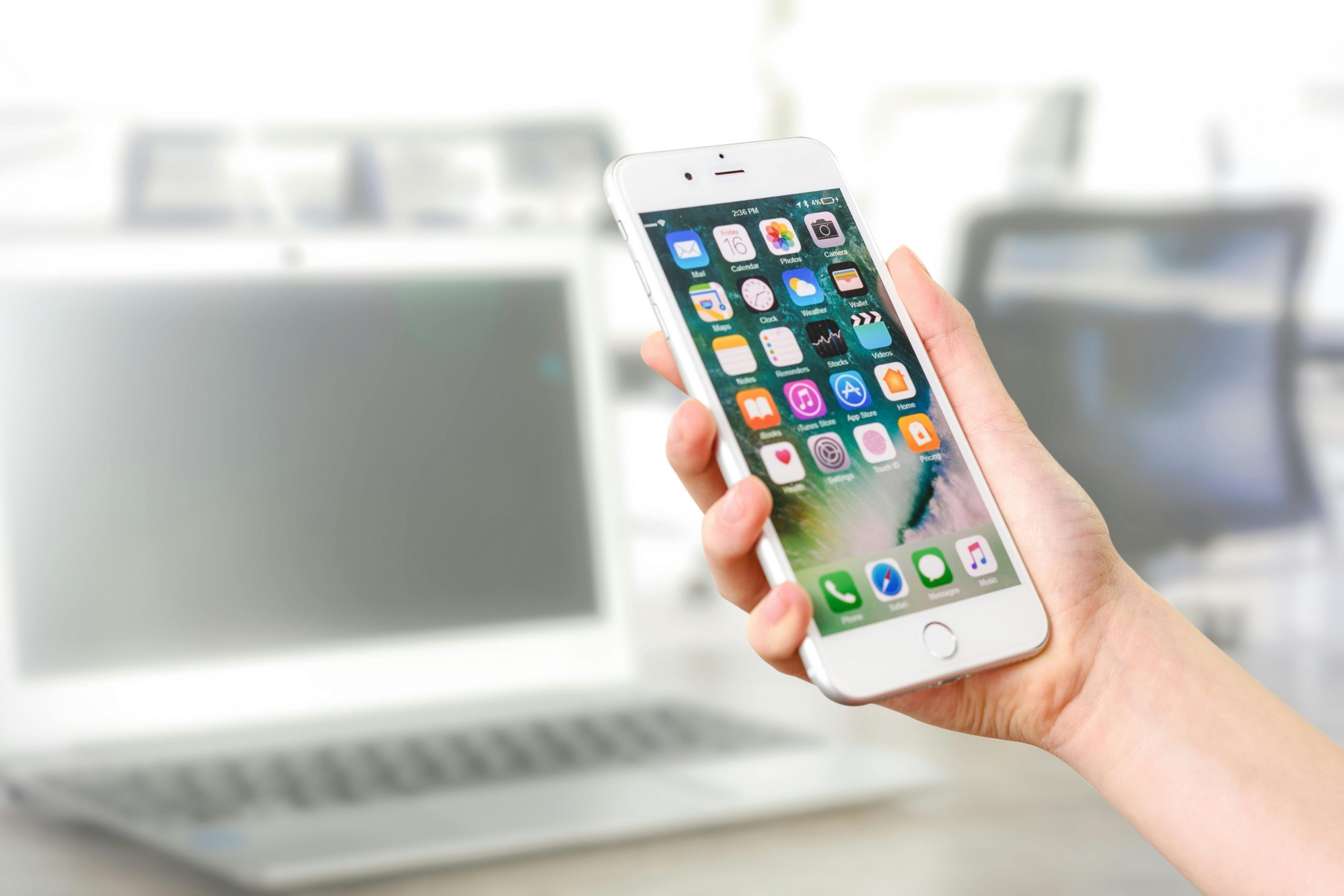 Why we love the Telleroo Software App so much!